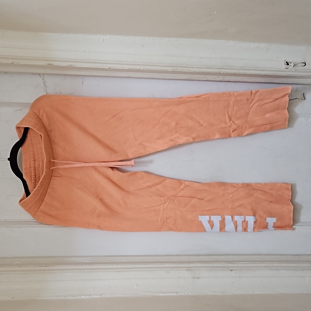 Pink x-small orange